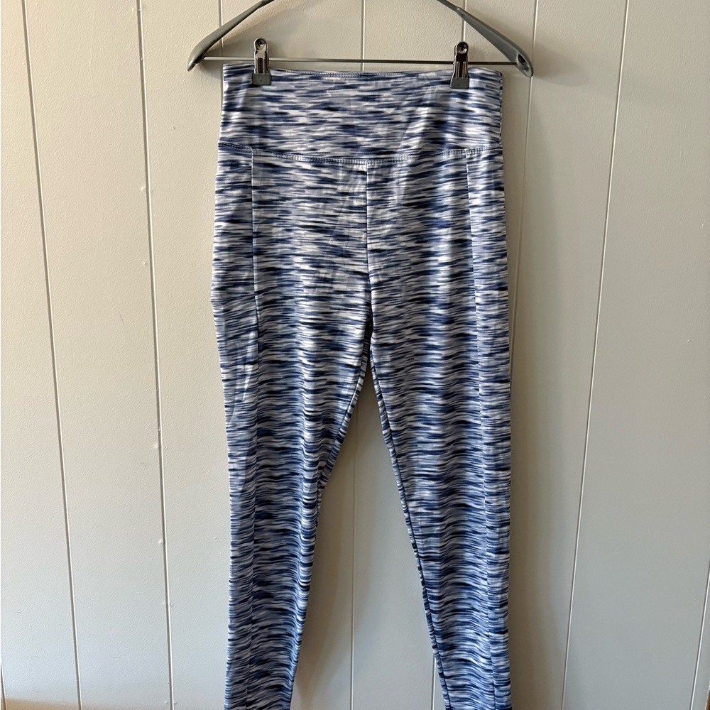Zone Pro Blue and White Patterned Leggings Womens Medium casual leggings